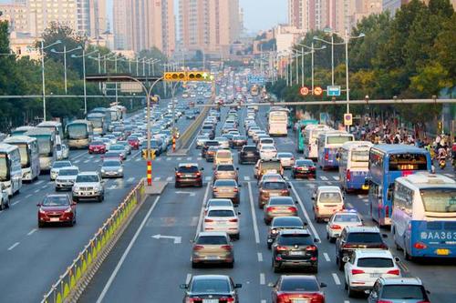 交通运输部关于修改《道路危险货物运输管理规定》的决定